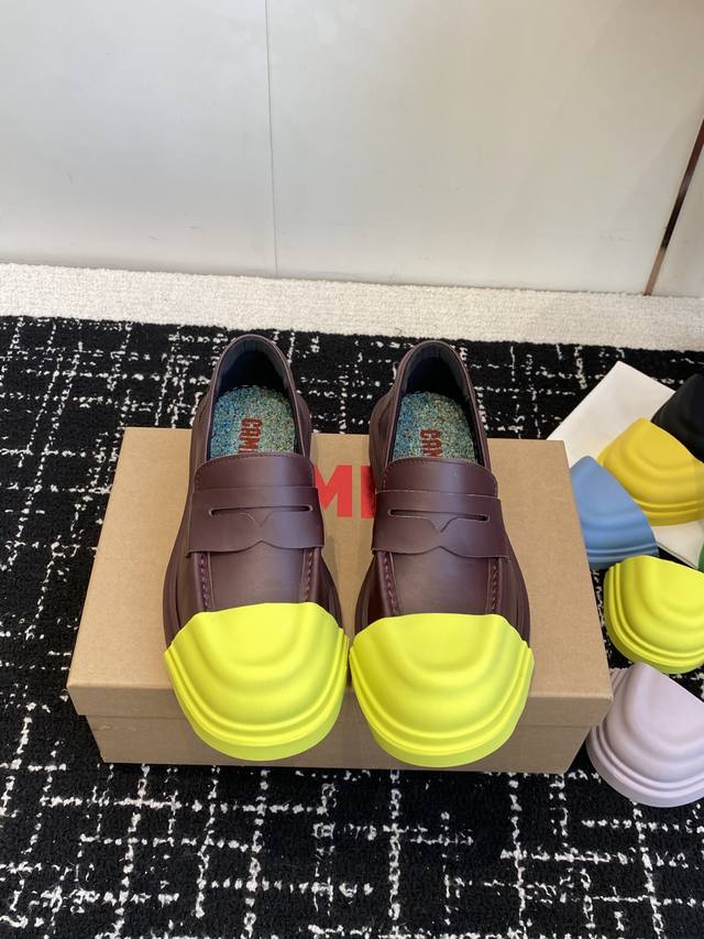 代购级 鞋头7色任意搭配 另外加鞋头80一对 Camper Karst 圆头乐福鞋 小众好看 Camper Karst 1975年成立的西班牙品牌 淡然无极，众