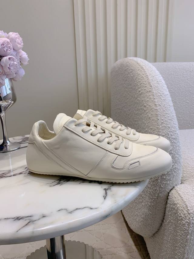 男女同款 Rick Owen* 新款复古运动休闲鞋德训鞋阿甘鞋 原版购入开发 做货 掌握时尚的默契 散发出品质与独特设计的高级光芒 每一寸的小牛皮 都是奢华的代