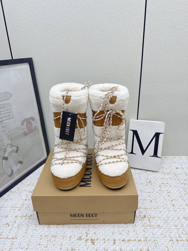 出厂 高版本 Moon Boot2025Vs秋冬季爆款雪地靴系列 丑萌月亮雪地靴 忘了Ugg吧，时髦人都在穿Moon Boot雪地靴 如果你难以接受Ugg的复兴