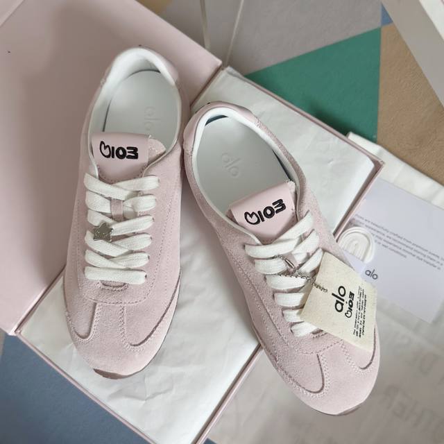 顶级版本：女款 Jisoo X Alo Yoga 最新爆款Sunset系列 智秀联名款 休闲 运动鞋 老钱风 系带 阿甘鞋 德训鞋 原版购入开发 做货 这款Su