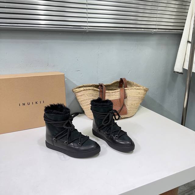 高品质出厂 ！新色！小众潮牌Inuikii 25Ss秋冬专柜最新款贝壳头休闲时装雪地靴！独家款顶级货！强烈推荐！时尚百搭又保暖的一款靴子！而且不容易撞款哦！今冬