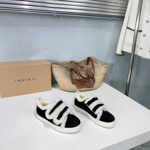 高品质出厂 ！小众潮牌Inuikii25Ss秋冬新款女士羊皮毛一体保暖羊毛里魔术贴乐福鞋休闲鞋！ 原单最高版本，Zp对比做货！欢迎任意对比！ 鞋面精选进口翻毛皮