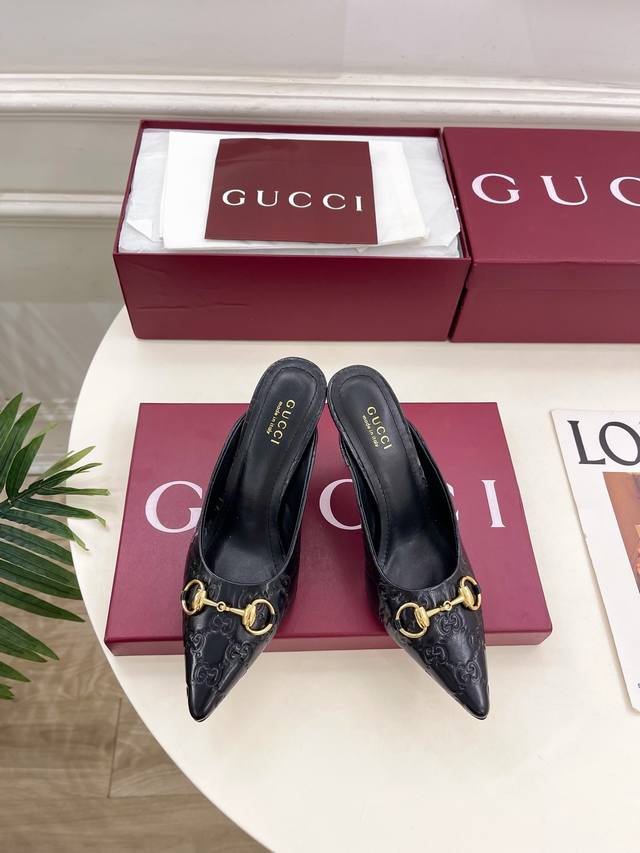 Gucci 古驰 25 2025秋冬新品经典马衔扣尖头高跟半拖鞋 主打系列终于面世，狠货值得期待！原有的经典 创造新设计 Bs代购级别！高级感十足！国内外博主刷