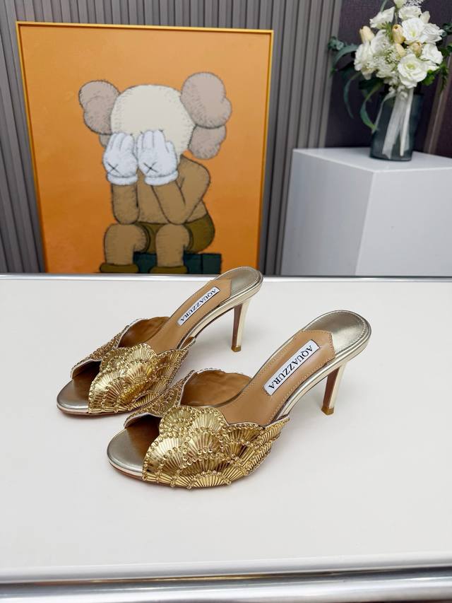 2025新款 Aquazzura 鞋面：手工缝钻 内里：羊皮 跟高: 8Cm，10Cm 大底：A级原版真皮大底 码数：Size.34–43 34.41.42.4