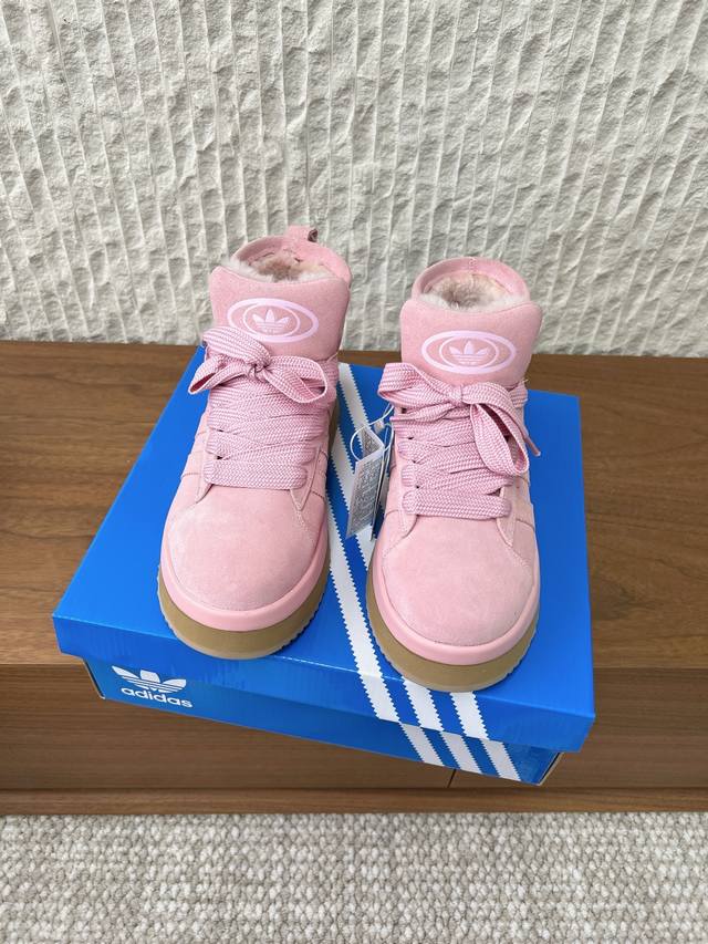 G119 Adidas 三叶草 25Ss秋冬新款 面包 厚底 毛绒绒 半拖 雪地靴 有白色、粉色、棕色、黑色等多种颜色可选，满足不同风格的穿搭需求，无论是甜美风