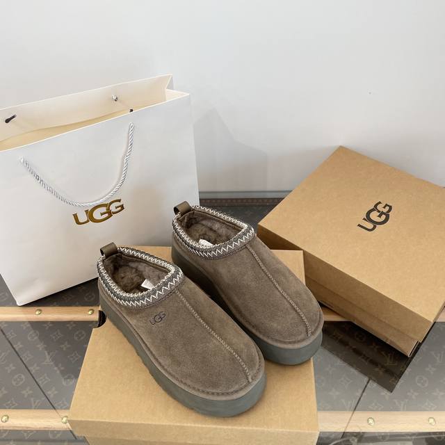 Ugg｜4Cm 民族风 . 2.0 厚底民族风 专柜对版 Gigi同款 原版还原可随意对比专柜 所有系列全部对版 超好看的民族风撞色编织 纯原货 工艺精湛 松糕