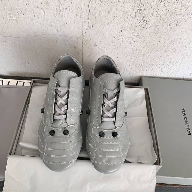 Balenciag*25新款电绣棒球鞋，非常简约的设计，好穿，百搭，舒适度拉满，对版羊皮面料，透气网内里，私模耐磨防滑橡胶大底，码数：35-45# 40#可订做