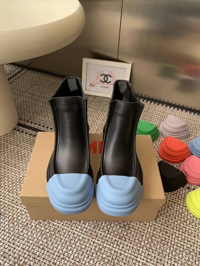 Camper 西班牙潮牌25Ss春夏新款 情侣款 圆头乐福鞋 配一对鞋盖 另外30一对 原版一比一打造 原版开模可拆卸式胶头 撞色工艺，德比鞋超级火Camper