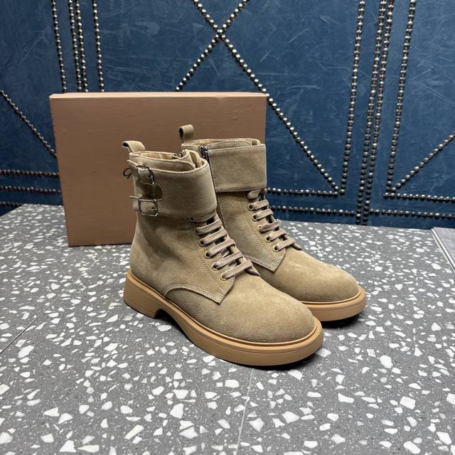 Gianvito Rossi 专柜系列短靴推出 ①鞋面：牛京皮 牛皮 ②内里：羊皮 ③大底：Tpr大底 ④筒高：6寸 ⑤码数：35-42码 40、41、42定制