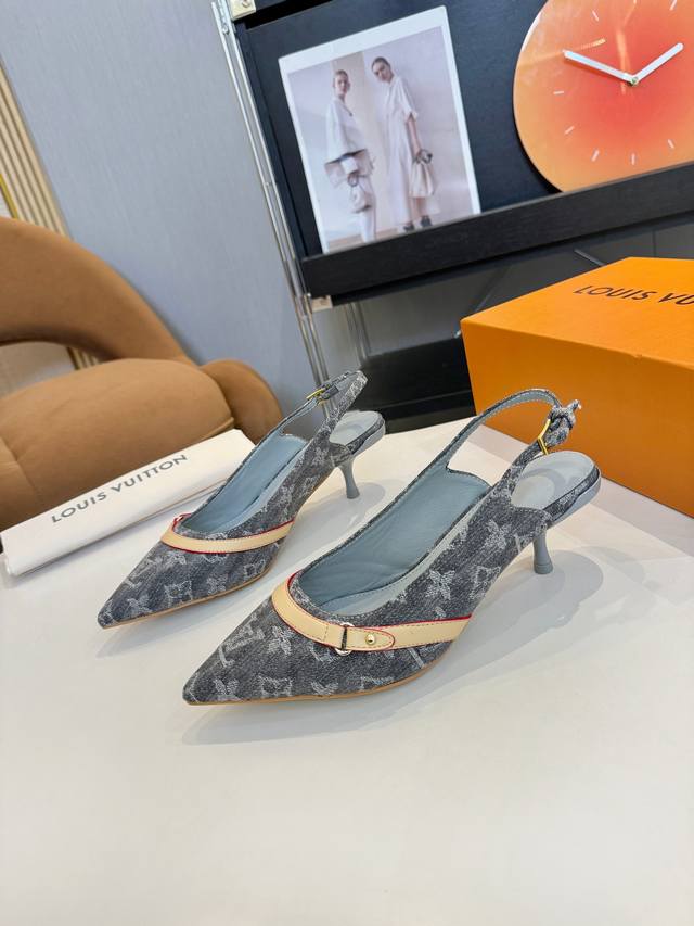 V家25新款35-43码，橡胶底 -皮底加30