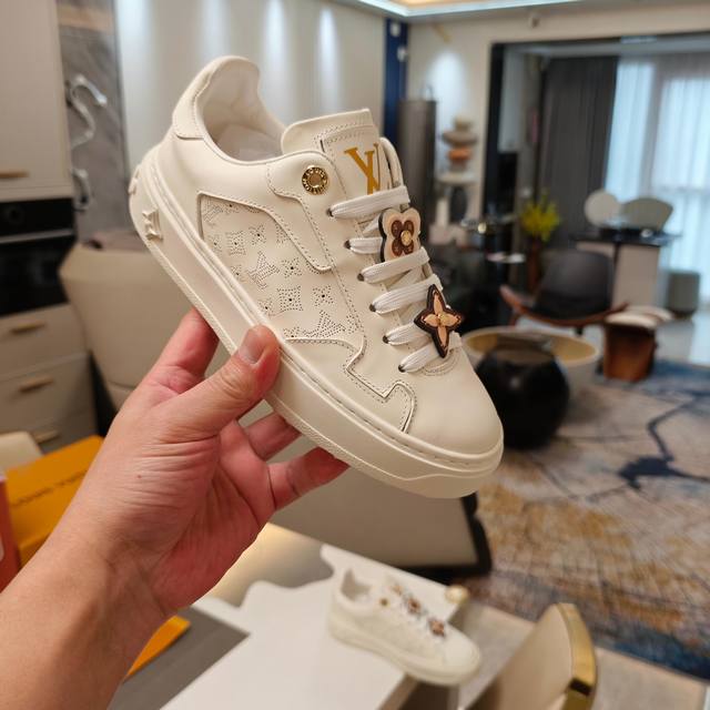 香港 连卡佛Lanecrawford专柜 代工厂p “ ” 25 各界知名网红、模特明星、名媛首选品牌 “路易威登”代购级版本 2025Lanecrawford