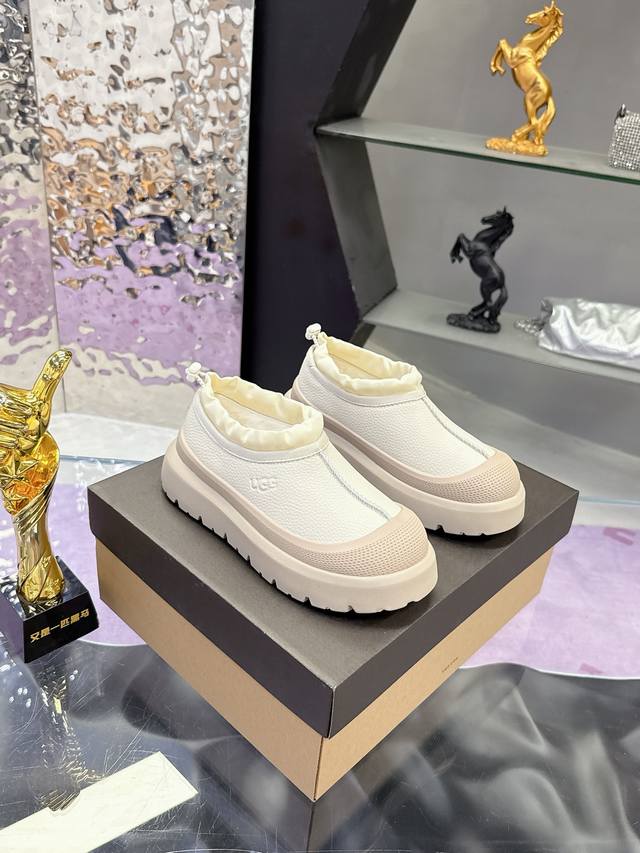 工厂p价p： 情侣款 王一博同款 Ugg冬季新款男女同款塔斯曼时尚单鞋 Ugg秋冬上新毛毛鞋，雪地靴 男女同款 ~帅气的一脚蹬，懒人鞋，穿脱超方便 ~翻毛牛皮面