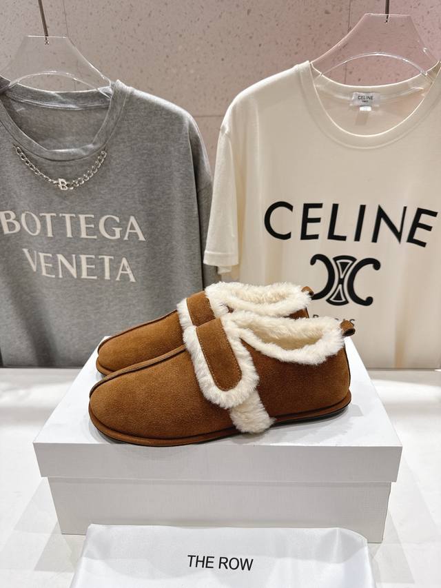 顶级版本 新品复古经典羊毛款芭蕾舞鞋 面料采用原版定制牛猄 内里垫脚均为羊毛 原版开模定制防滑大底 Size：35-41 [40.41定制]