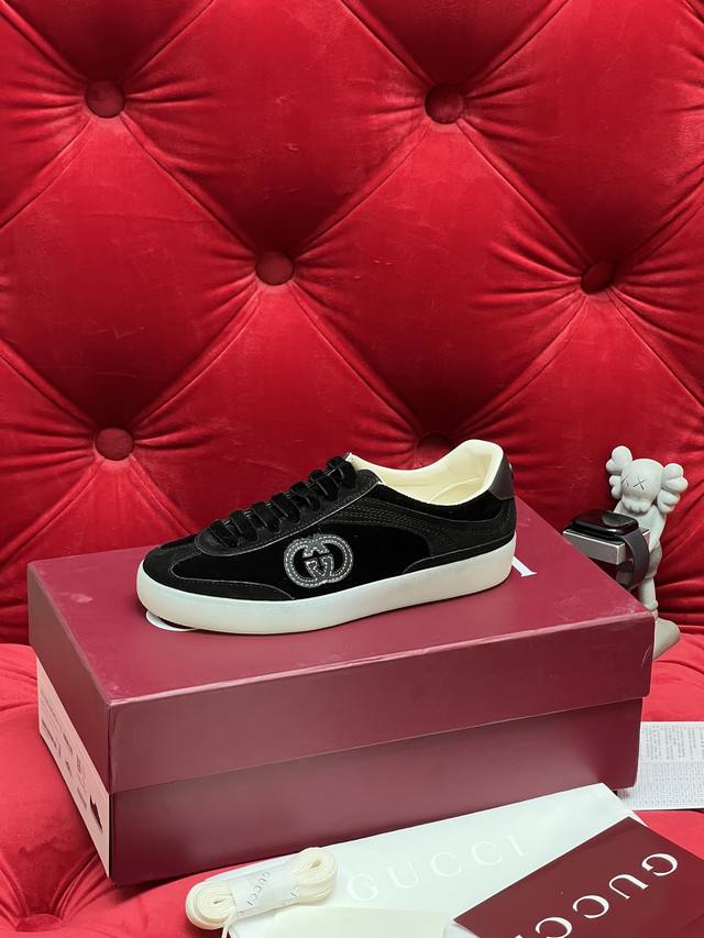 独家实拍 顶级版本 26Ss Gucci家古驰小脏鞋全系列升级 长期做货 Gg古奇系列做旧休闲小脏鞋走秀款 Zp开发纯原版本 金属双G水晶圆柱形象 Gucc原版