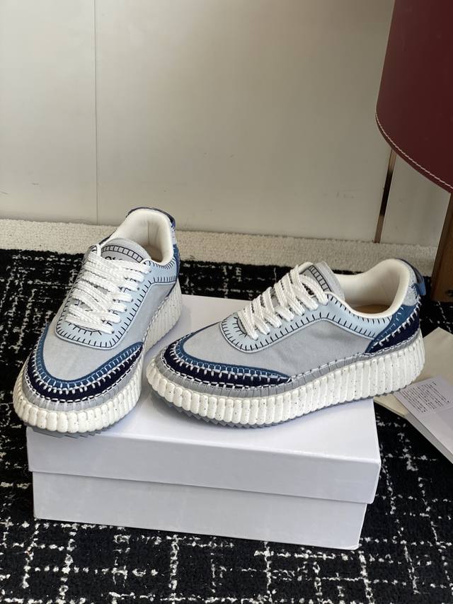 代购级 Chloe 克洛伊 蔻依 25Ss 春夏季季新款 厚底小白鞋 休闲鞋 原版鞋底，全手工穿线，所有的位置刚刚好 ，网红爆款，顶级休闲度假系列 大咖网红一致