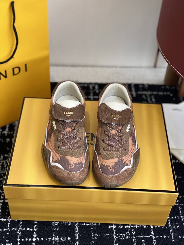 代购级女430 男 Fendi 芬迪 25新色系列板鞋休闲运动鞋 Fd Match 升级新款 Fendi秋冬最新运动鞋潮得太舒服了 最新Fendi Wave p