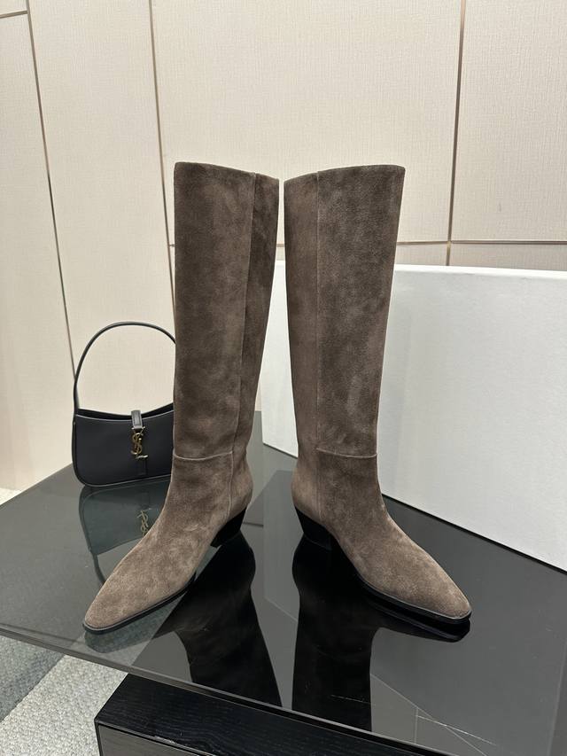 Aeyde高筒骑士靴，牛皮材质，粗跟设计，秋冬款 35-39 40定做