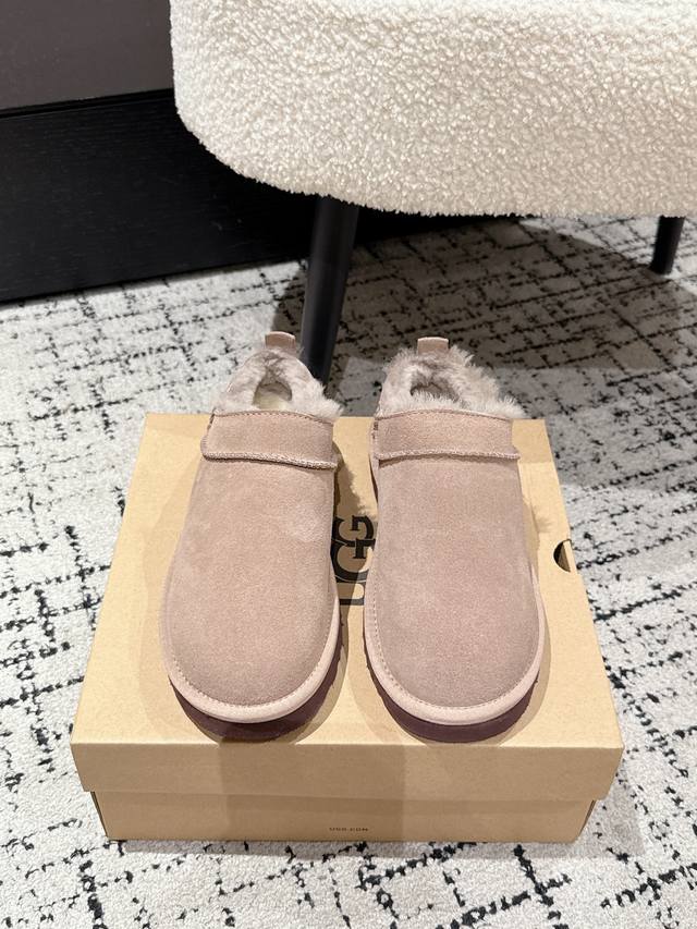 Ugg 25 冬季 爆款 时尚厚底 雪地靴 Check 你的随性复古棕色系Look，点亮街头拿捏潮酷不费力~厚底铅笔靴 大橘底一秒蹬厚底Tazz秋冬装备齐活，玩