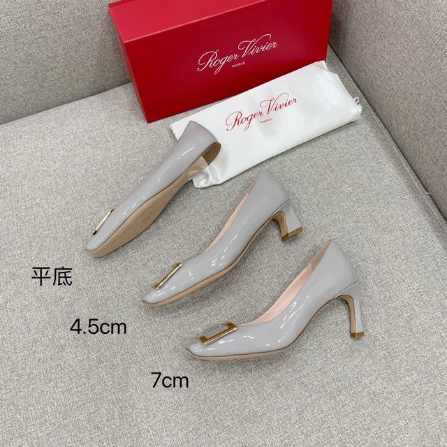 出厂价p Roger Vivie*经典款方扣单鞋 顶级品质！ 鞋面进口原版牛漆皮 内里垫脚原版小羊皮 意大利透染真皮大底 平底 4.5Cm 7Cm 码数35-3