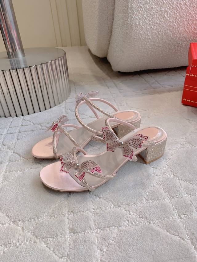 出厂价p Ren* Caovill*重工水钻蝴蝶系列拖鞋 Bling Bling精致逼人 堪称工艺品 鞋面真丝进口A级闪钻 垫脚羊皮 意大利真皮大底 跟高4Cm