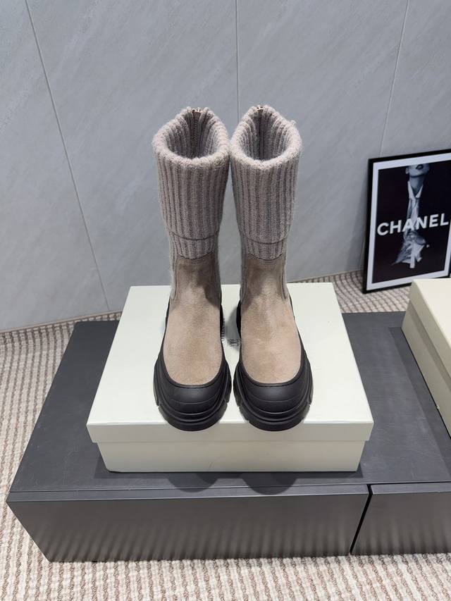 出厂： 独家顶级版本 Brunellocucinelli 2025Vs最新秋季靴子系列 Brunellocucinelli休闲运动风格 原版定制 穿着它轻盈舒适