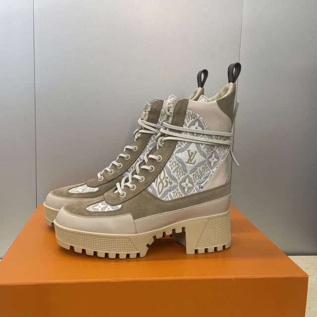 工厂p价p Louis Vuitton* 2025秋冬新款系带机车短靴 Lv字母Logo厚底低跟防水台拼色骑士靴 材质：鞋面进口小牛皮 进口老花皮 进口羊猄皮