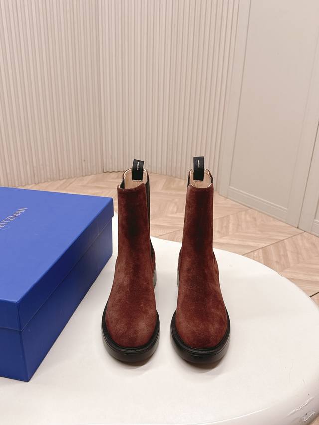 出牛反绒面 小牛皮皮 橡筋款 Sw2025秋冬靴系列！Sw新款马丁靴 骑土靴 经典简约帅气百搭～鞋形超好，好穿到飞起！轻盈不笨重！增高 轻松拥有大长腿！显腿瘦绝