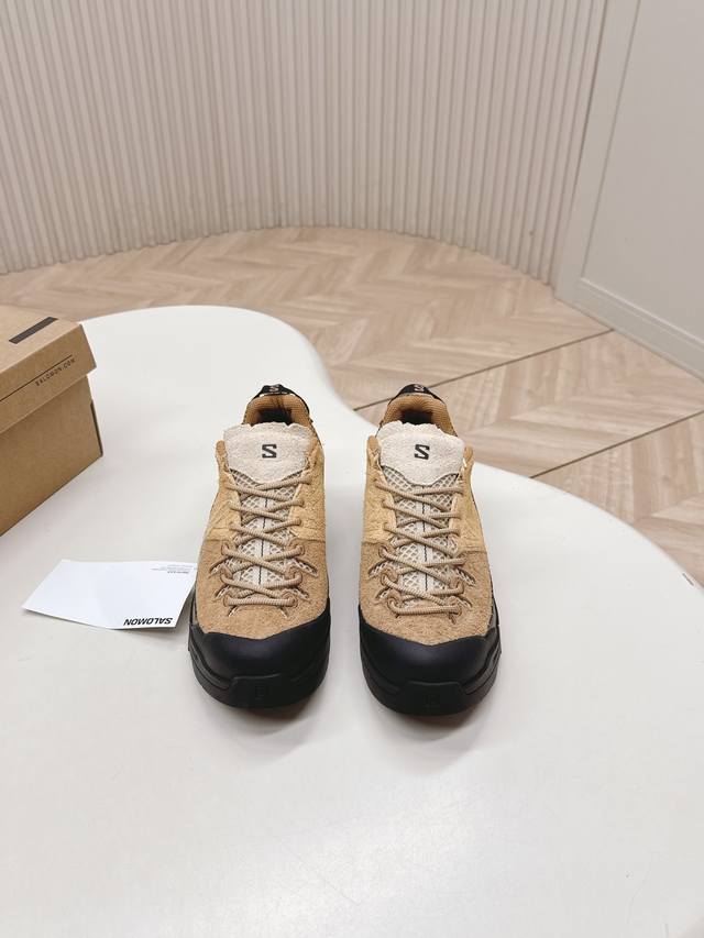 出 情侣款 Salomon萨洛蒙2025秋冬新款Xt-Alp新色系跑步鞋休闲运动鞋 上脚实感:中底搭载全掌玻璃纤维能量板和超厚弹性泡沫中底，跑动时推进力十足，缓