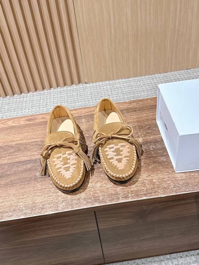 Isabel Marant 伊莎贝尔新款手工编织乐福鞋 慵懒法欧风，飒爆了 自然舒适洒脱，时髦精最爱！对版进口高丝玛兰混合过去与将来”交织出非洲,印第安,安第列