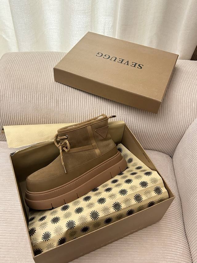 Ugg松糕小跑 三色，35-40码！ 雪地靴 栗色细节