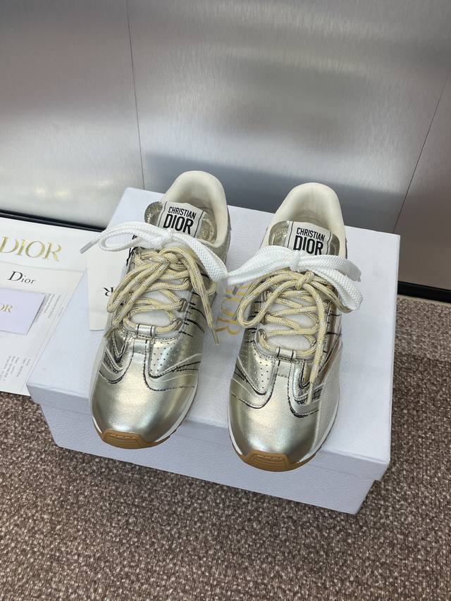 工厂p价p：女码 Dior 迪奥 2025春夏走秀新款 D-Sketch涂鸦运动鞋 明星同款厚底系带休闲跑鞋 Cd字母Logo拼色复古老爹鞋 市面顶级高端版本