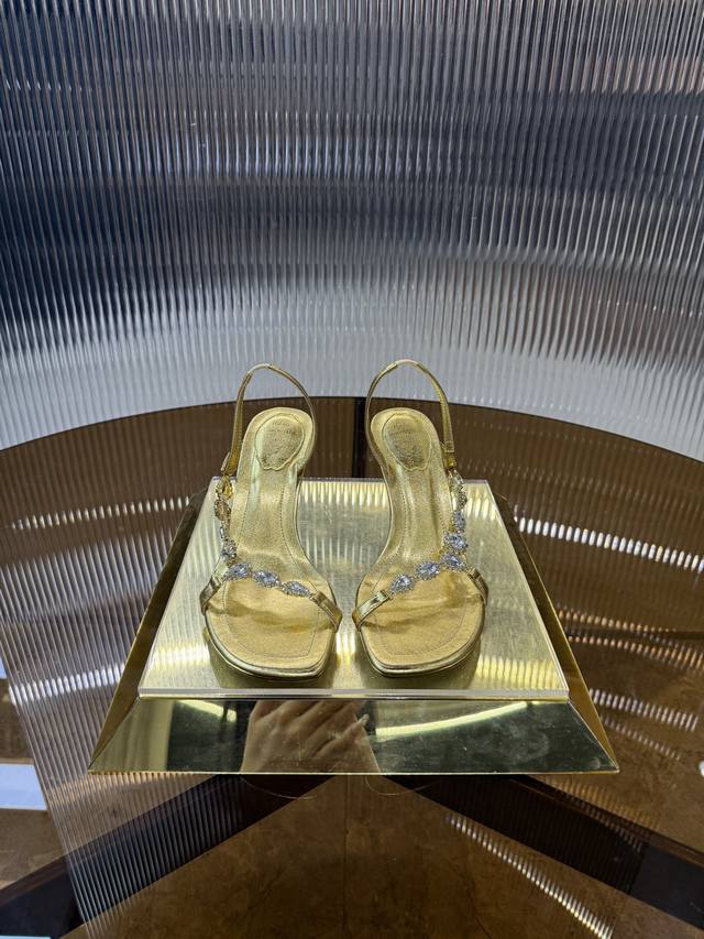 顶级版 R C 2025S重工Rc水晶宝石高跟鞋凉鞋系列 鞋面：头层金属羊皮面，珠宝级五金钻链镶嵌进口超闪昂贵施华洛水晶钻，上脚华丽，高级性感Blingblin