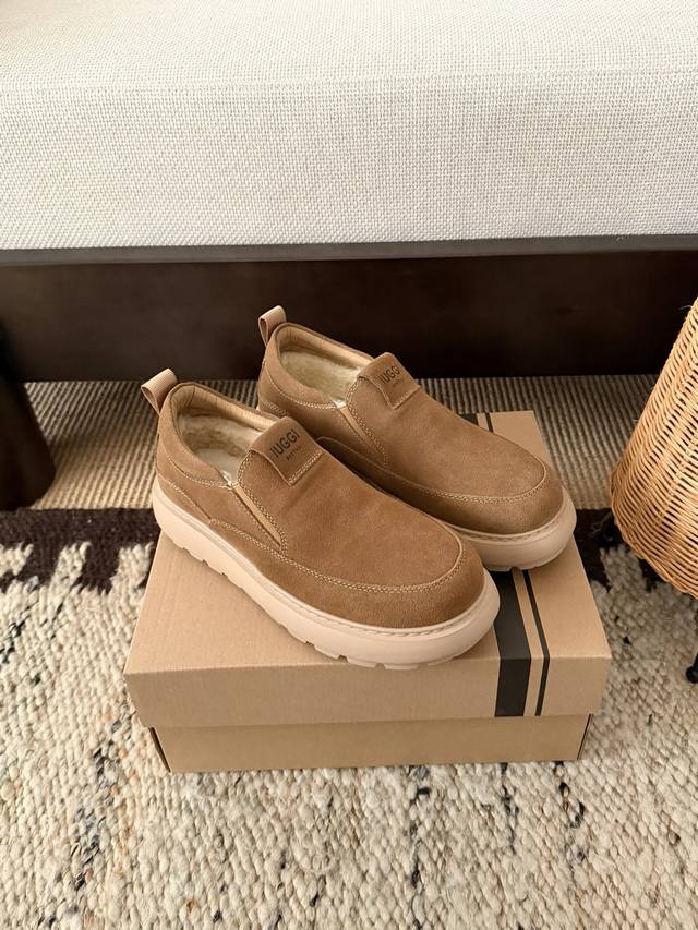 2310-1 羊毛一脚蹬男鞋 上脚非常百搭高级 内里真羊毛 私模防滑大底 鞋后跟垫脚软糯舒适 送老公 送爸爸都Ok 高端大气 三色入 Size：39 44