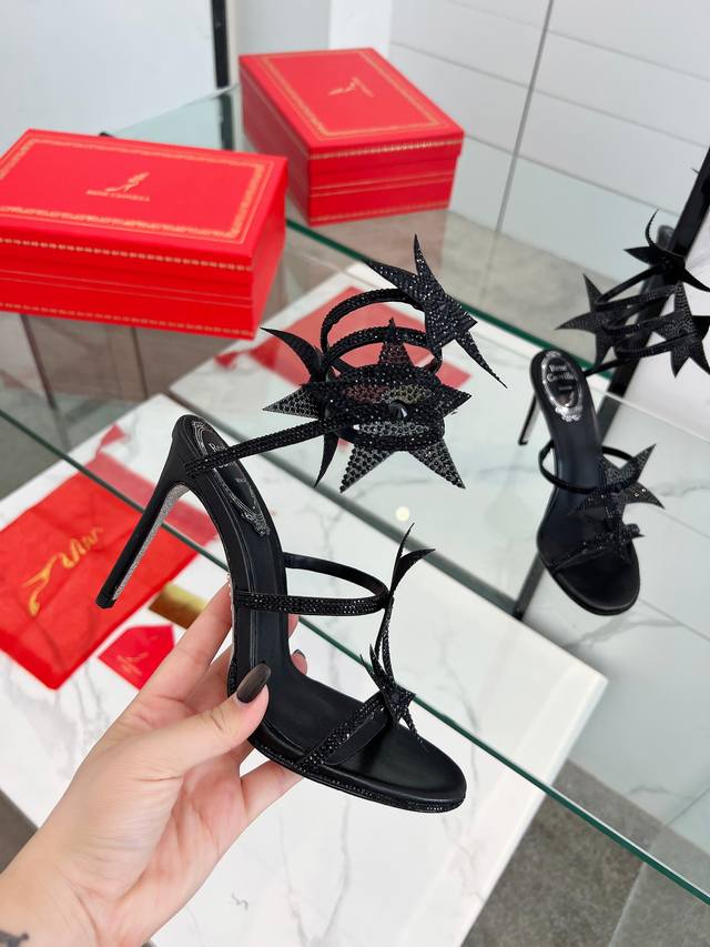 顶级版 R C 最新Rc Margot系列，仙女蛇形绑带水晶高跟鞋女士凉鞋，标志性螺旋蛇型系带新版，薄纱五角星水钻嵌饰，轻柔栖息于蛇形系带和水晶鞋面上，光彩熠熠