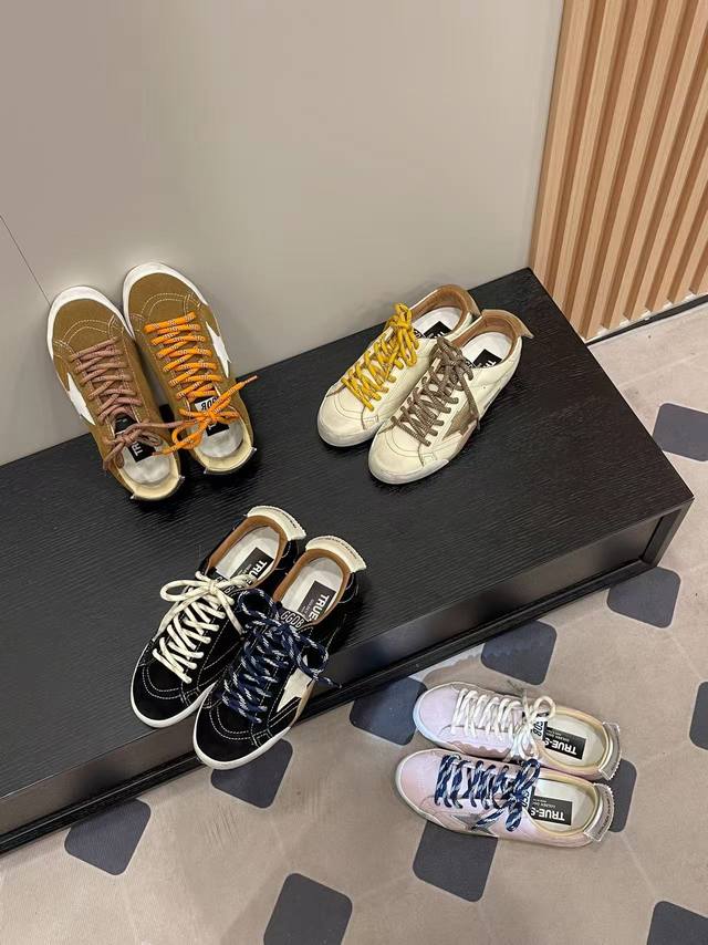 Ggdb全新款True-Star系列休闲小脏脏鞋，以复古基调中注入灵动趣致，经级双色鞋带增添鲜明标识，映衬率真态度。情侣款 码数：35-45