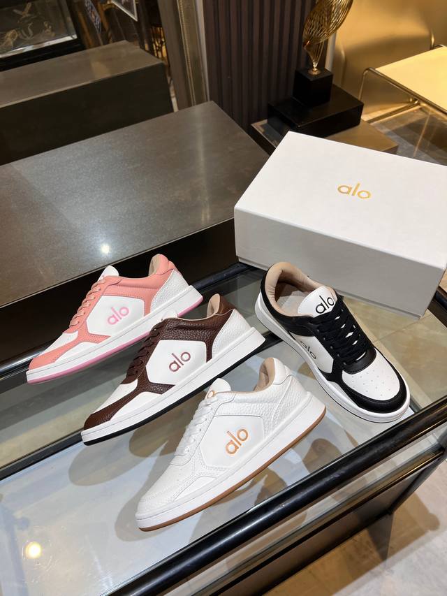 面料:原版皮 鞋底：橡胶大底 内里：毛巾里 码数:女款35-41 出厂价pp：￥