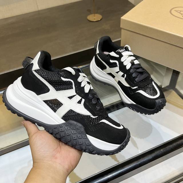 Ash新款网面女士运动休闲鞋厚底透气舒适时尚老爹鞋,平底百搭舒适轻便板鞋 面料:羊皮+磨砂牛皮+透气网布 鞋底：橡胶+发泡组合大底 内里：网布里 码数:35-4