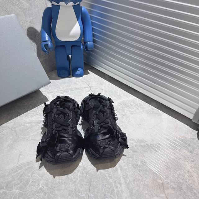 出厂 顶级版本Balenciaga巴黎世家 3Xl 蕾丝蝴蝶结半拖 黑色女款尺码：35 36 37 38 39 40 41 42码