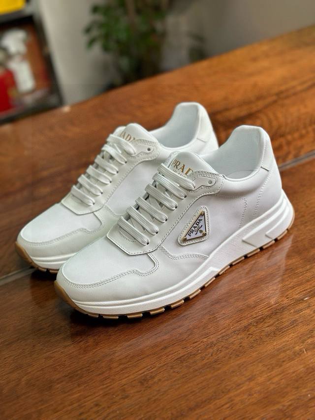 369新款发售 正码：38-46# 45 46订做 原厂配置：意大利进口Y版定制特种布料配Y版五金饰品面，全进口舒适羊皮里+皮可活动垫脚、原厂超轻耐磨组合底、高