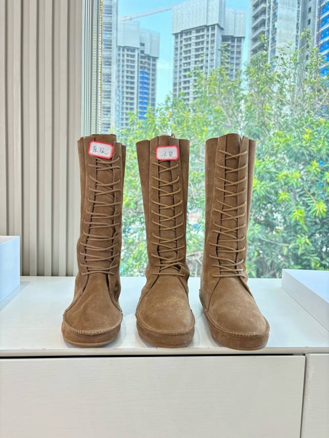 G323The Row 25新款平底棉鞋骑士靴很少会看到一款会做到这么精细、而且对脚的包容性特别强，把脚型修饰得妥妥的，又不失独特韵味，上脚方便便捷，且非常舒适