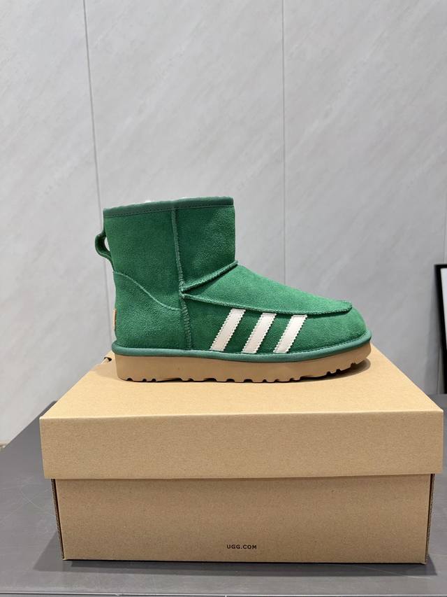 出厂: 独家顶级版本 王炸 Ugg Adidas阿迪达斯联名~限量版雪地靴系列 联名厚底雪地靴 限量款系列，一款不会撞衫的雪地靴、简约的联名撞色设计轻便的大底、