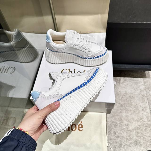 工厂p价p格 、独家首发，升级版纯手工缝线休闲鞋来了！ Chloe 克洛伊 最新的缝马克线 原版私模高密度发泡鞋底 人工固特异手法穿线 配上后所有的位置刚刚好