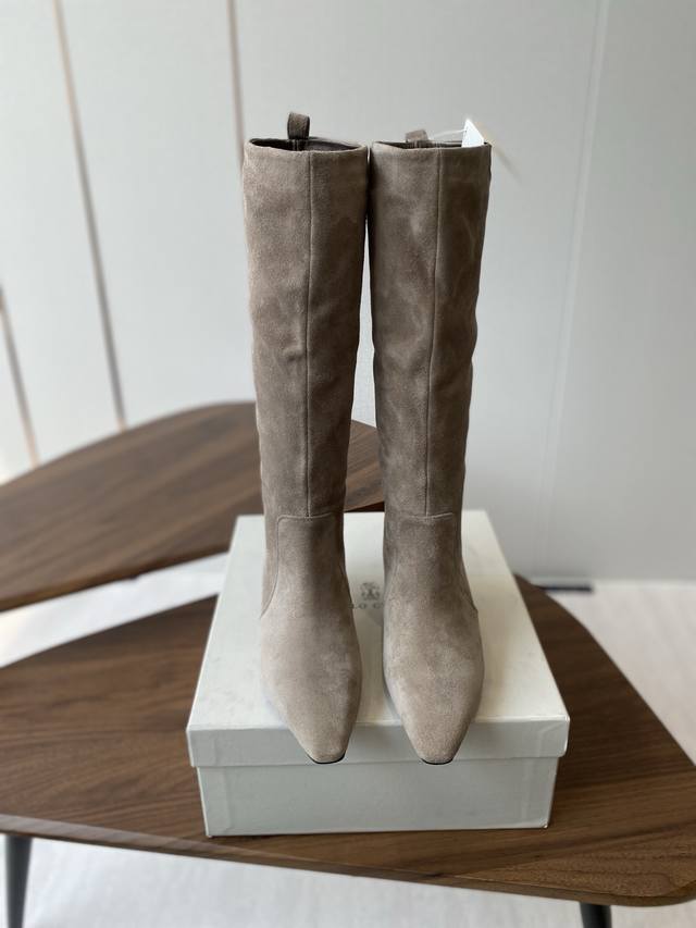 出厂： 独家顶级版本 Brunello Cucineli Ss25New Arrival～ 秋冬新款系 尖头 高靴 上脚帅气舒适 秋冬一定要有一双Bc的战靴 B