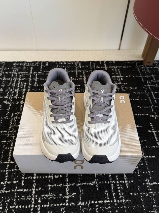 代购级 On 昂跑 Cloudultra 3 秋款新品更新 长距离越野跑步鞋 时尚潮流百搭减震跑鞋 超轻鞋底 镂空透气网面材质 男女情侣款 Size：36 37