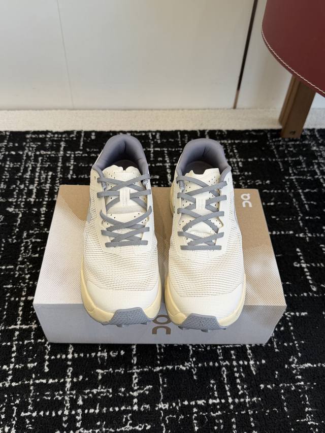 代购级 On 昂跑 Cloudultra 3 秋款新品更新 长距离越野跑步鞋 时尚潮流百搭减震跑鞋 超轻鞋底 镂空透气网面材质 男女情侣款 Size：36 37