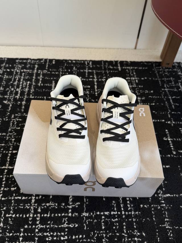 代购级 On 昂跑 Cloudultra 3 秋款新品更新 长距离越野跑步鞋 时尚潮流百搭减震跑鞋 超轻鞋底 镂空透气网面材质 男女情侣款 Size：36 37