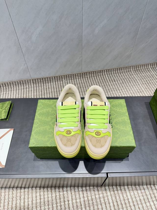 出厂：情侣 独家顶级版本 情侣拼色小脏鞋 G家古驰小脏鞋全系列升级 长期做货 Gg古奇系列做旧休闲小脏鞋走秀款 Zp开发纯原版本 金属双G水晶圆柱形标 Gucc