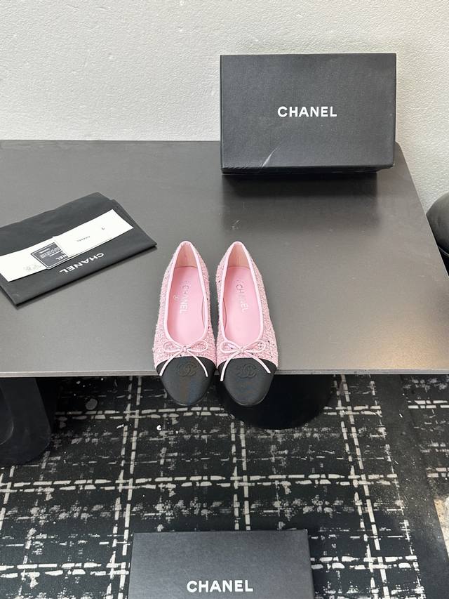 Chanel小香香奈儿顶级货电绣菱格芭蕾舞鞋 平底单鞋 时尚单品 永恒的经典保持高雅.精美的风格 明星 网红上脚随处可见 奢华 永不褪去的流行原版复制，鞋面；进