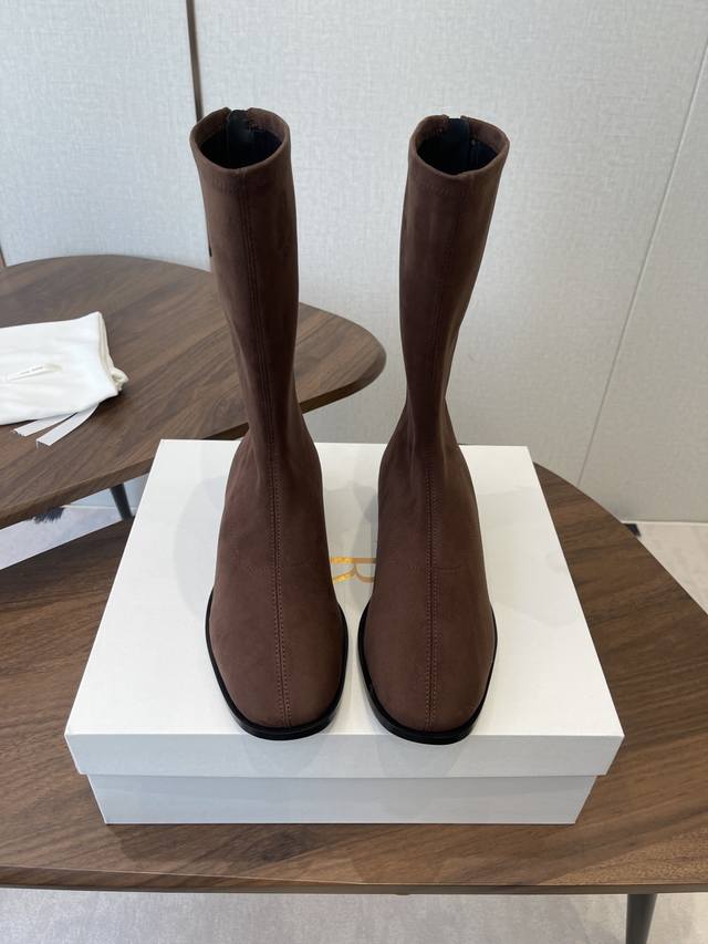 莞产The Row 25Ss 秋冬新款 弹力羊京 中靴 显腿长+小众不撞款不要犹豫了，选它没错增高显瘦有气场裙子裤子无所不搭 秋冬靴子它必须拥有姓名-Thero