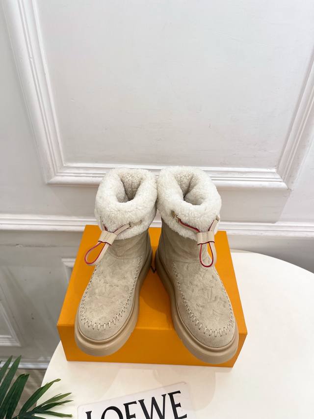 Lv 路易威登 25 2025秋冬新品 顶级版本 专柜主打最新款Lv Ski 系列 Cortina 及踝靴毛毛雪地靴 硬货上新 Bs代购级别！高级感十足！国内外